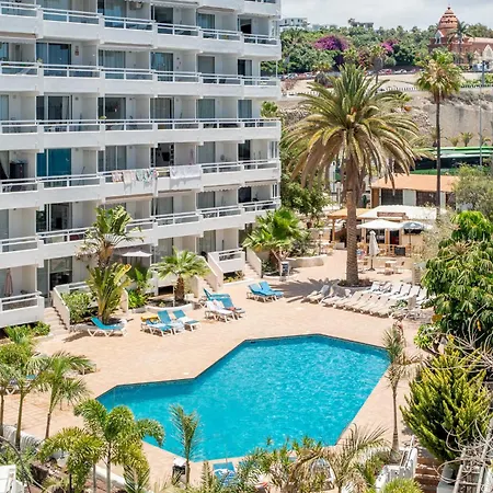 Costa Serena 420 * أذيخي