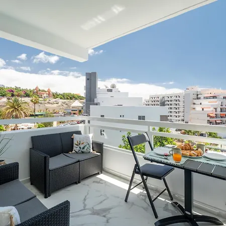 Apartment Costa Serena 420 *